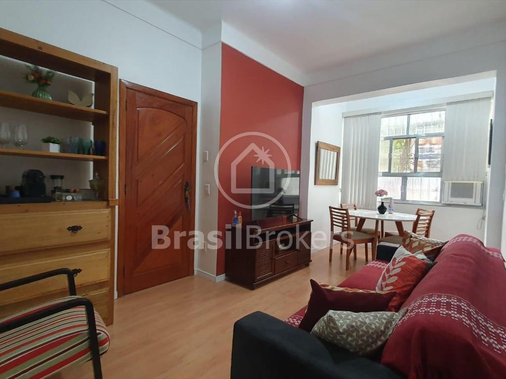 Apartamento Tipo Casa à venda com 96m² e 2 quartos em Tijuca, Rio de Janeiro - RJ