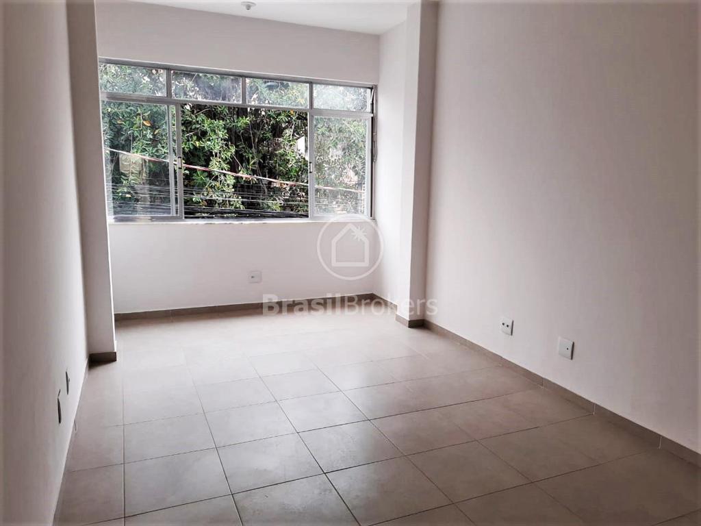 Apartamento à venda com 56m² e 2 quartos em Benfica, Rio de Janeiro - RJ