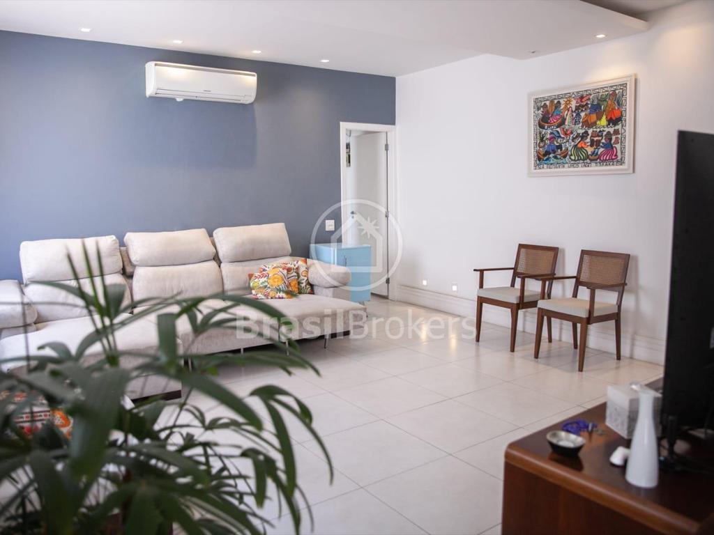 Apartamento à venda com 90m² e 2 quartos em Tijuca, Rio de Janeiro - RJ