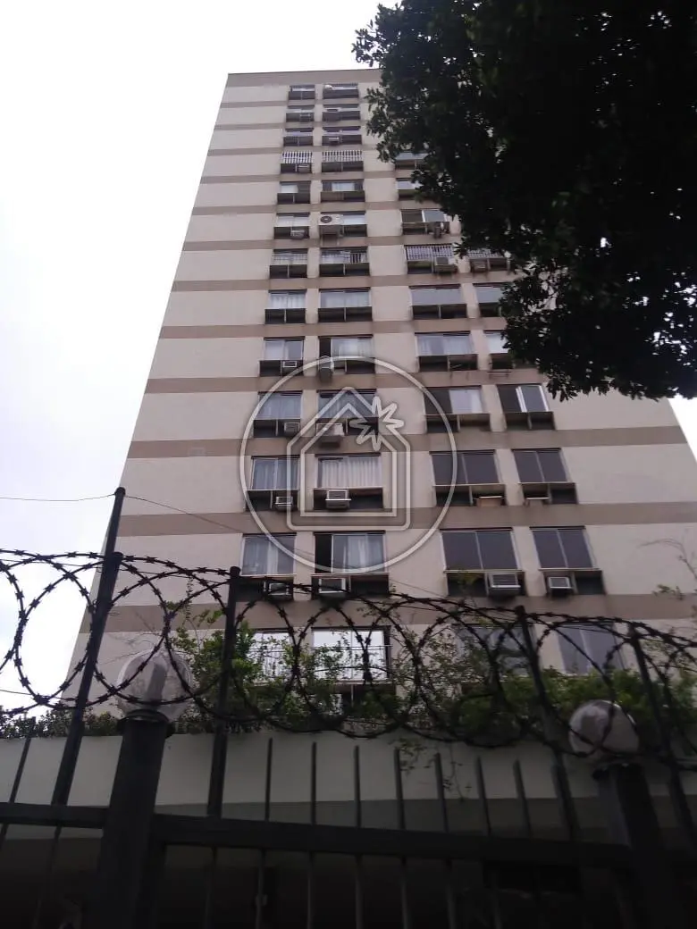 Apartamento à venda com 75m² e 2 quartos em Vila Isabel, Rio de Janeiro - RJ