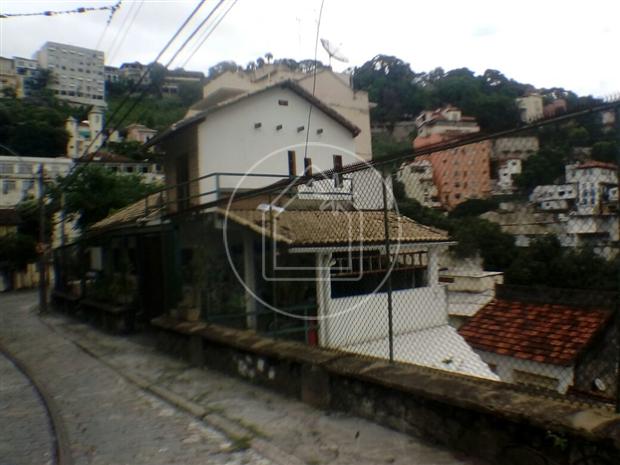 Casa à venda com 120m² e 7 quartos em Santa Teresa, Rio de Janeiro - RJ
