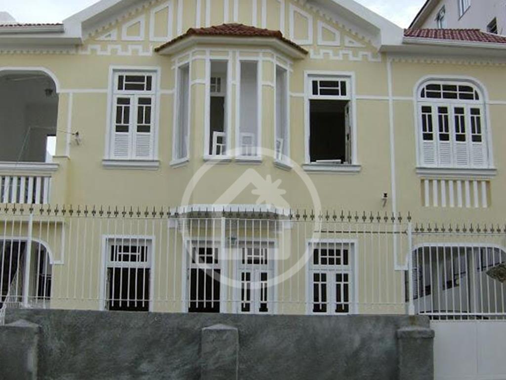 Casa à venda com 543m² e 5 quartos em São Cristóvão, Rio de Janeiro - RJ