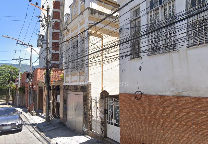 Casa à venda com 343m² e 4 quartos em São Cristóvão, Rio de Janeiro - RJ