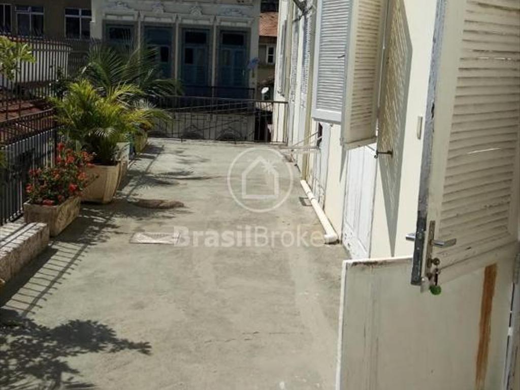 Apartamento à venda com 36m² e 1 quarto em Santa Teresa, Rio de Janeiro - RJ
